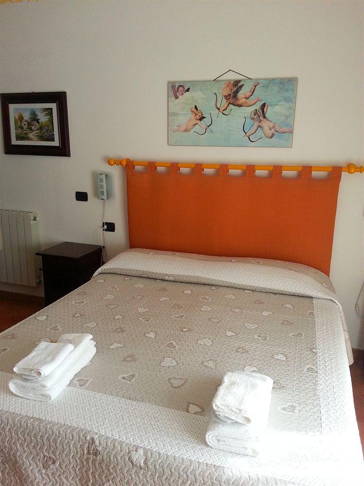 Bed & Breakfast La Casa Di Zefiro 2*