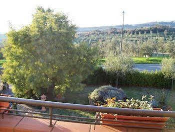 Bed & Breakfast La Casa Di Zefiro Limite